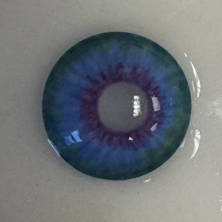 A close up of the eye of an individual